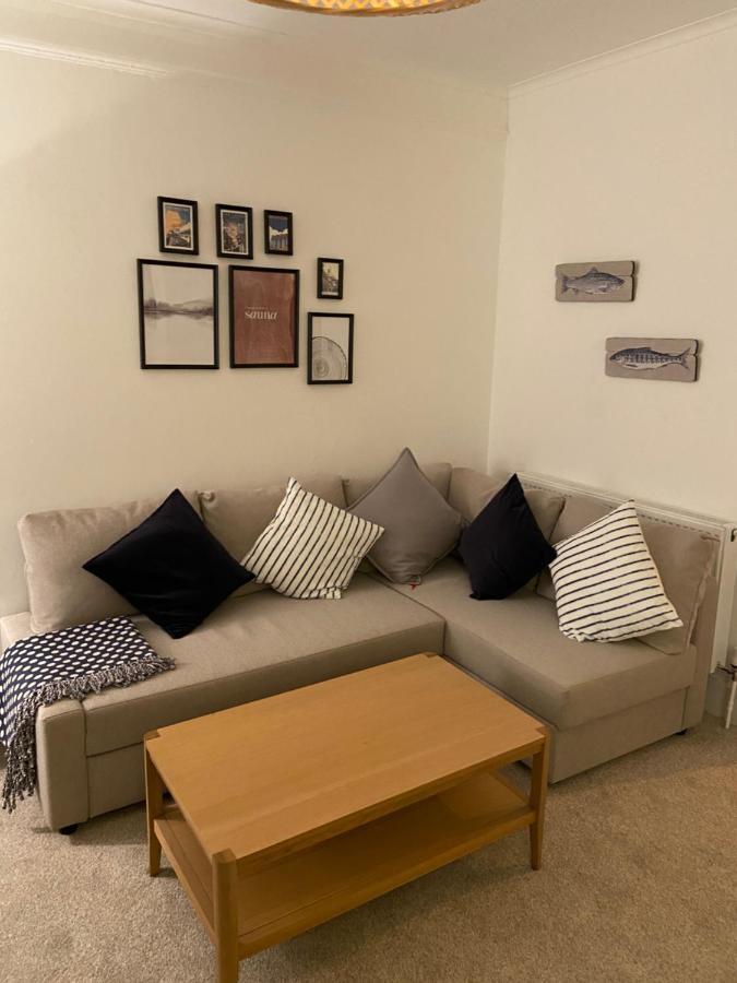 Centrally Located, Comfortable Apartment Near Station, Beach And North Laines Брайтонн Экстерьер фото